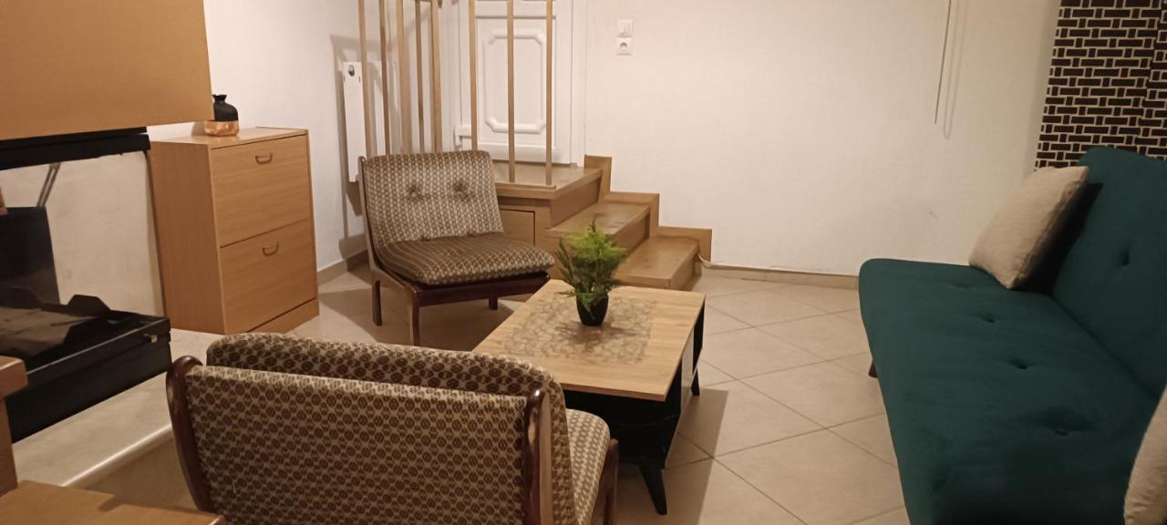 Rania S Studio Vólos Extérieur photo